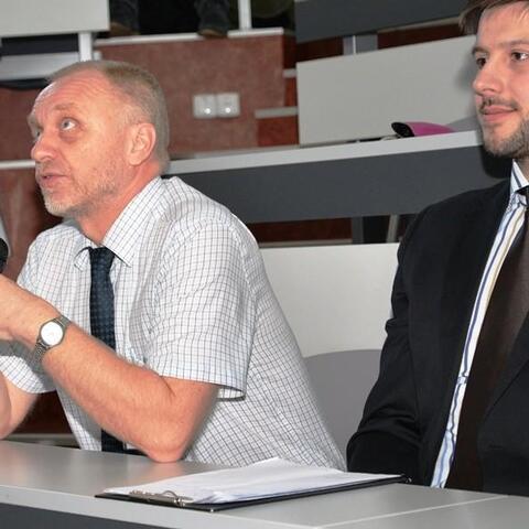 Porotcem v kategorii Využití IT ve sféře businessu byl také Ing. Miroslav Macháček, Ph.D., z Fakulty elektrotechniky a informatiky Univerzity Pardubice.