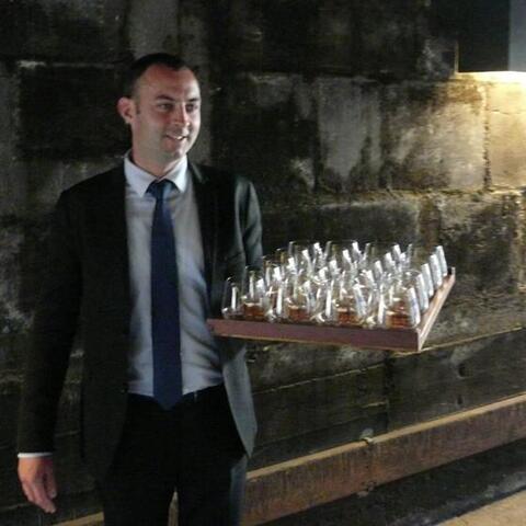 A na závěr ochutnávka. Tu si však studenti bohužel museli odpustit. - Moc se jim to teda nelíbilo. :-)