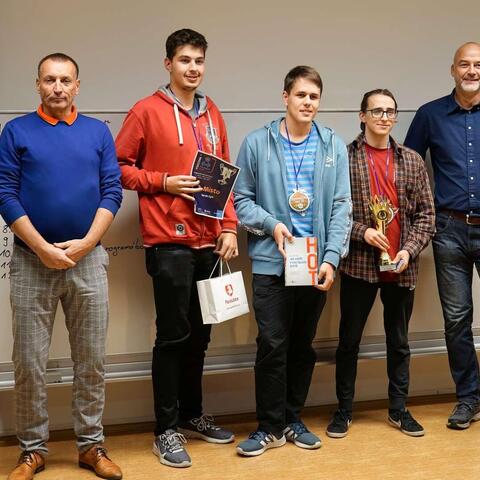 Funovation Hac22 - 2. místo v kategorii OPEN - tým Servisní tým