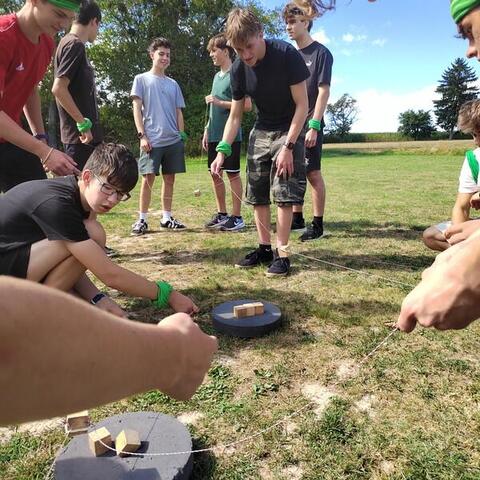 Postav věž na dálkové ovládání