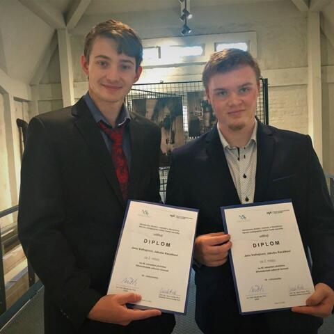 2. místo v celostátním kole Středoškolské odborné činnosti v Informatice - Jan Volhejn a Jakub Kacálek - vodárenská věž, TechTower, Plzeň