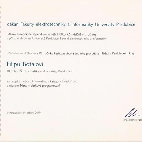 Ocenění a stipendium děkana Fakulty elektrotechniky a informatiky Univerzity Pardubice pro Filipa Botaie.