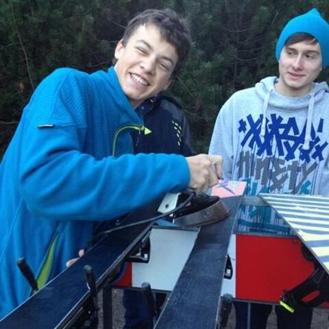 Mazání a žehlení.