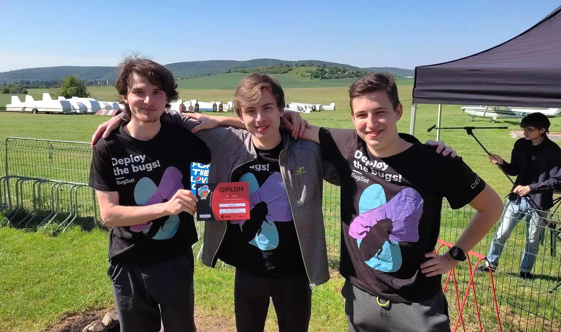 V seminfinále CanSatu kluci zvítězili