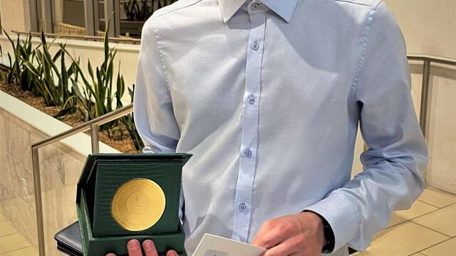 OriLive - využití meshové sítě pro sběr dat z orientačního běhu (2023)